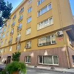 Location 3 Bedroom Flat - No6 Appartamento